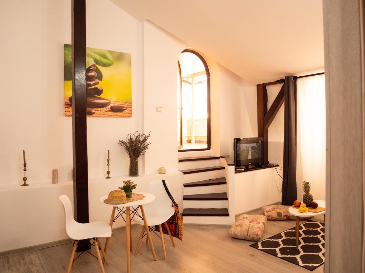 One Love Terrace Apartment Bucureşti Ngoại thất bức ảnh