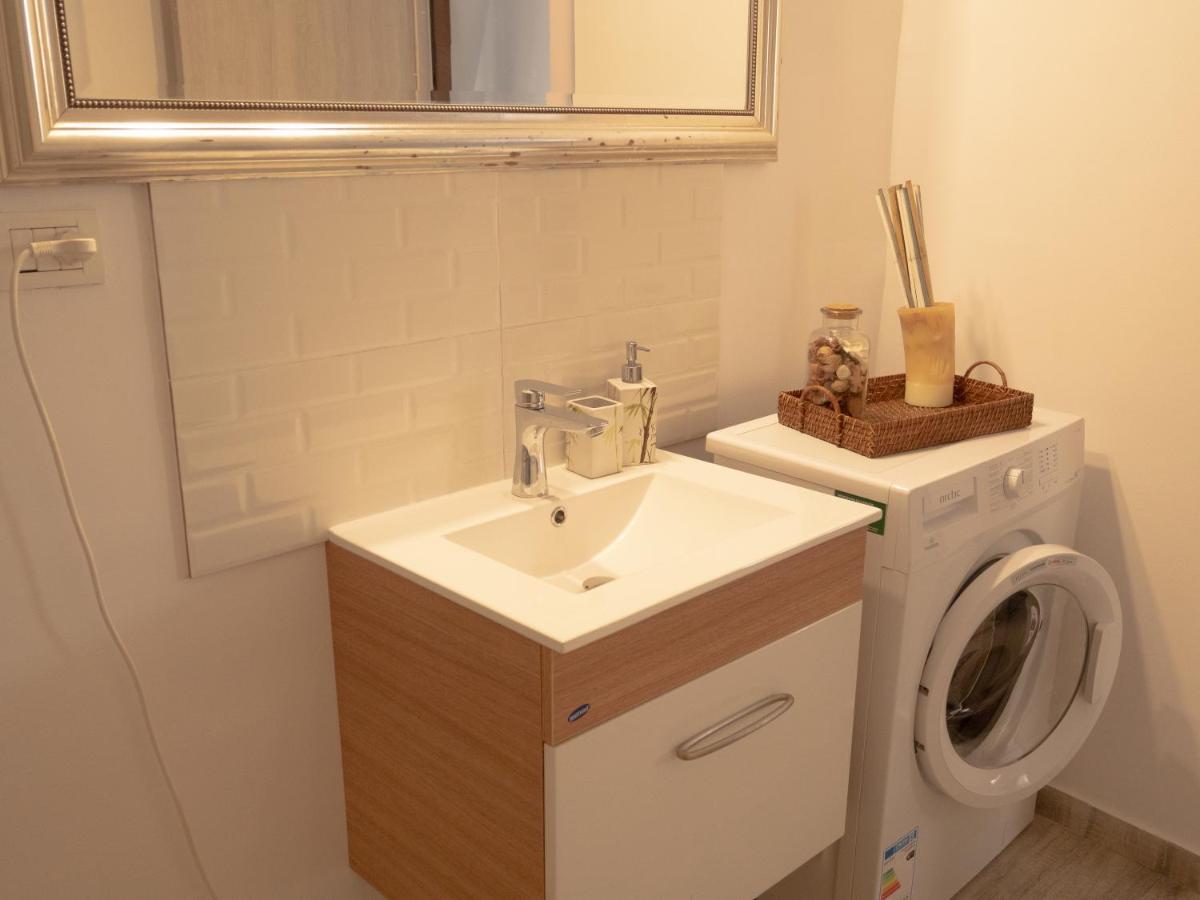 One Love Terrace Apartment Bucureşti Ngoại thất bức ảnh